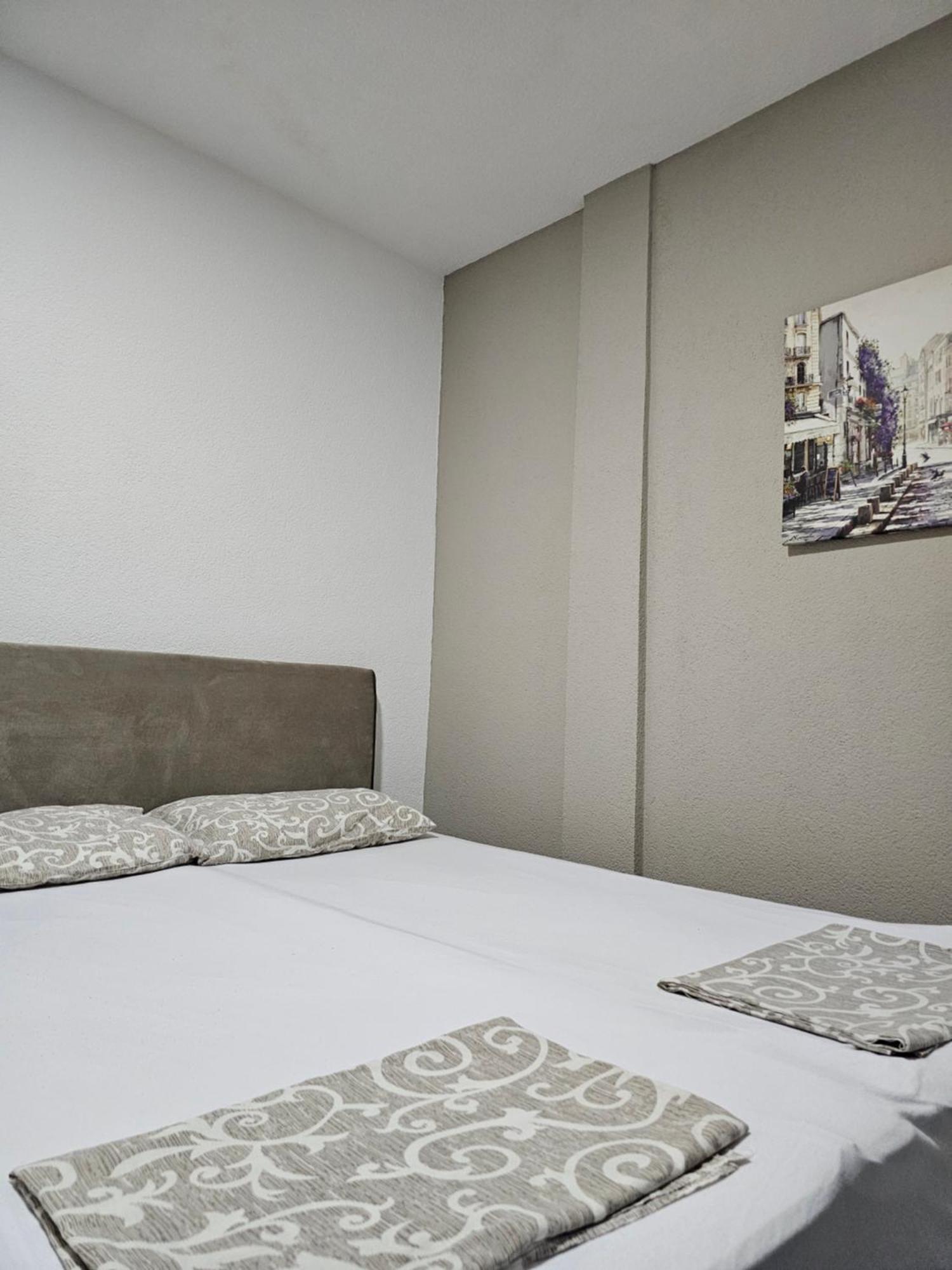 Apartments Vranes Tivat Exterior foto